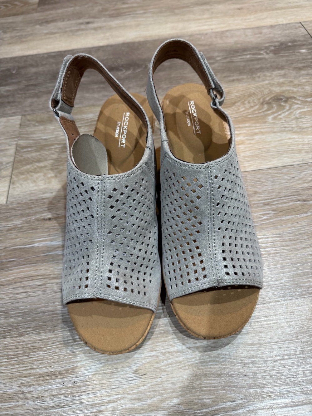 Rockport Women’s Light Gray Perforated Slingback Sandals